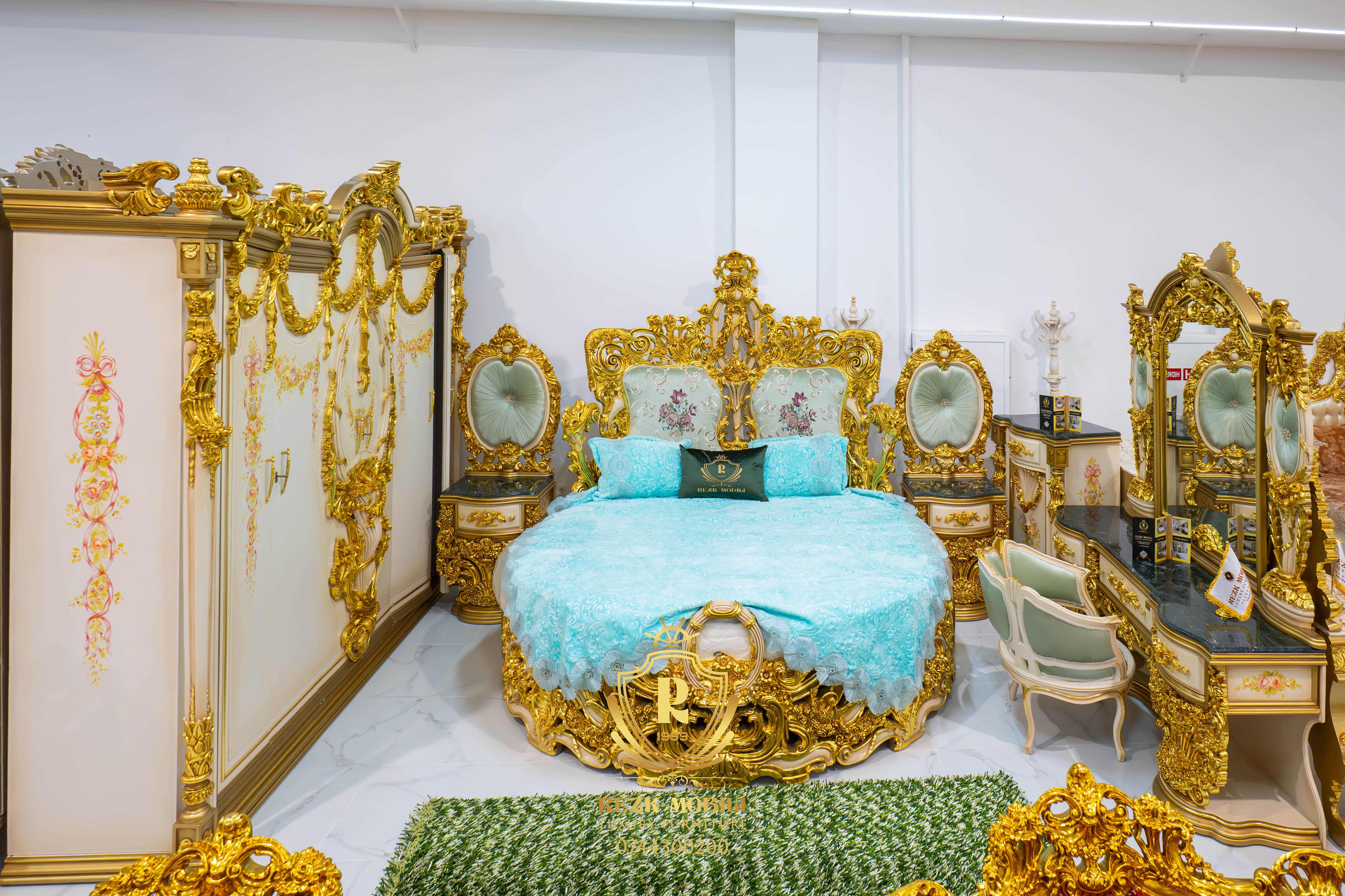 7. The Queen - Imagine 2