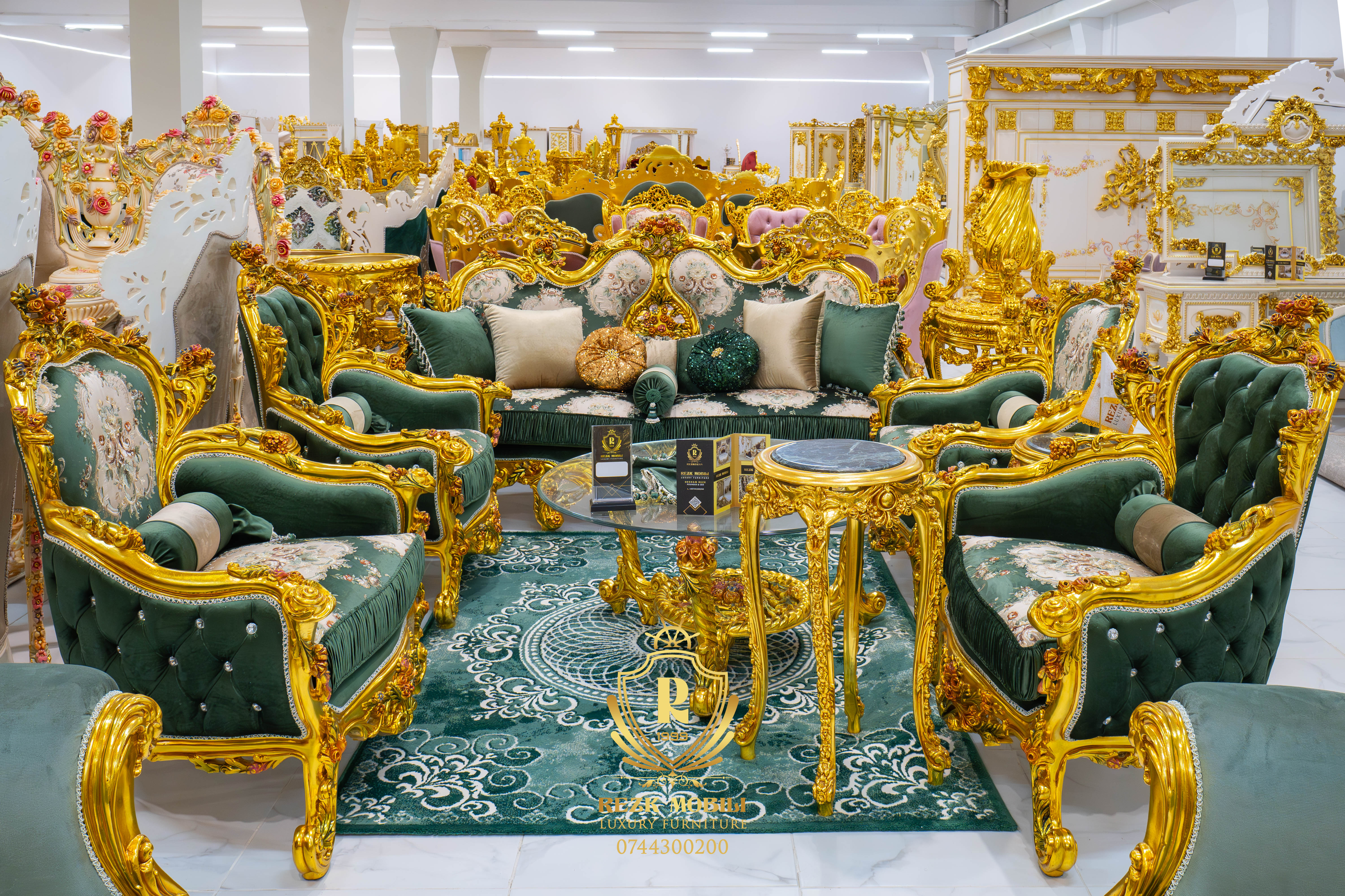 3. Set Canapea Divine Beauty